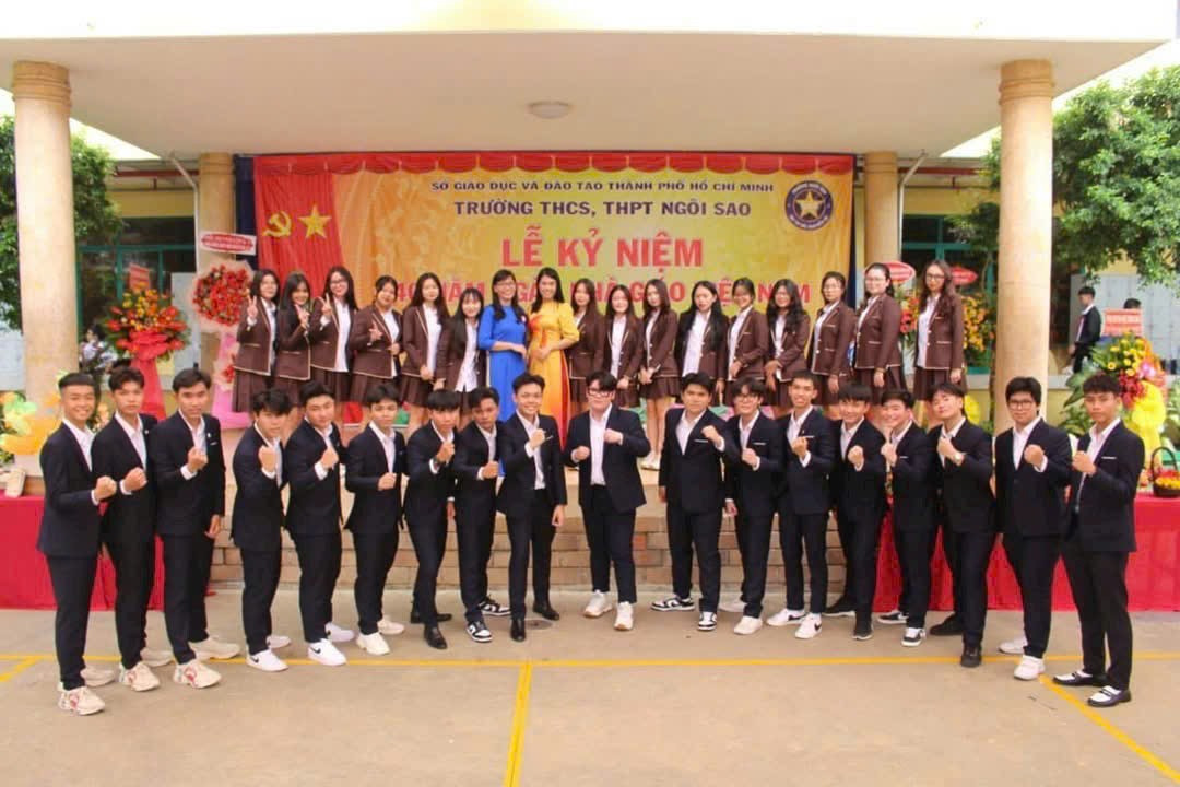 Đồng phục trường Ngôi Sao